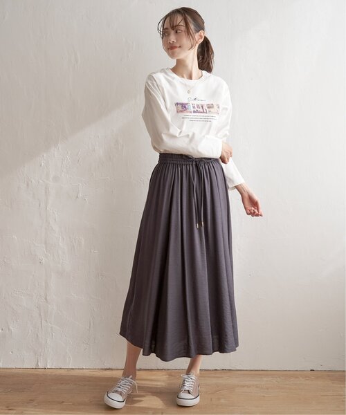 ikka(イッカ)の「プリントロンT(Tシャツ/カットソー・レディース・ホワイト/オフホワイト/ブラック・S/M/L)」の22枚目の写真
