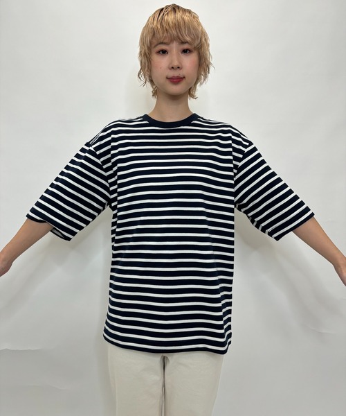 Alite cloth(アリーテクロス)の「ミニ裏毛オーバーサイズ5分丈クルーネックT(Tシャツ/カットソー・レディース・ホワイト/ブラック・M/L/XL)」の3枚目の写真
