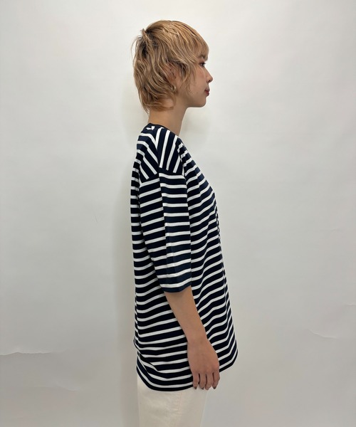 Alite cloth(アリーテクロス)の「ミニ裏毛オーバーサイズ5分丈クルーネックT(Tシャツ/カットソー・レディース・ホワイト/ブラック・M/L/XL)」の4枚目の写真