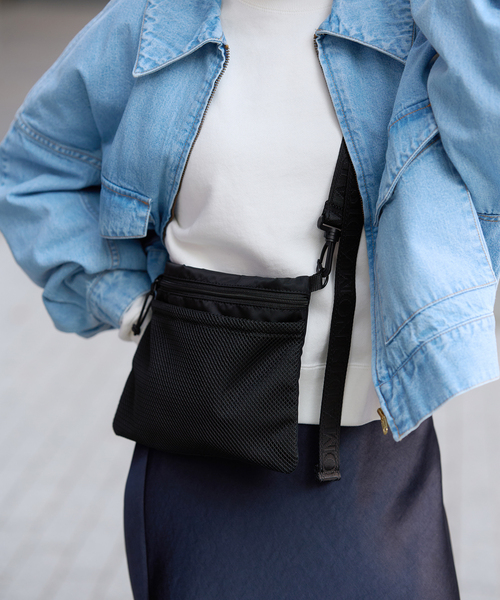 IENA(イエナ)の「【NOMADIS/ノマディス】別注 Voyage SAC トートバッグ(トートバッグ・レディース・ベージュ/グレー/ブラック・FREE)」の8枚目の写真