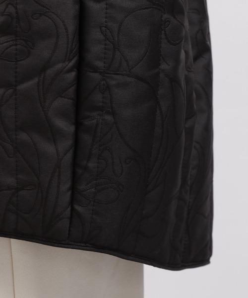LAKOLE（ラコレ）の「ジャガードキルトジャケット / 995382（ブルゾン・レディース・ブラック/オリーブ・SMALL/MEDIUM）」の11枚目の写真