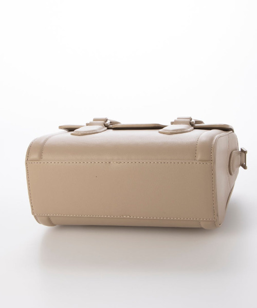 cache cache(カシュ カシュ)の「カシュカシュ cachecache / ワントーンフラップ2wayミニボストン(ショルダーバッグ・レディース・ブラック/イエロー/ベージュ・FREE)」の8枚目の写真
