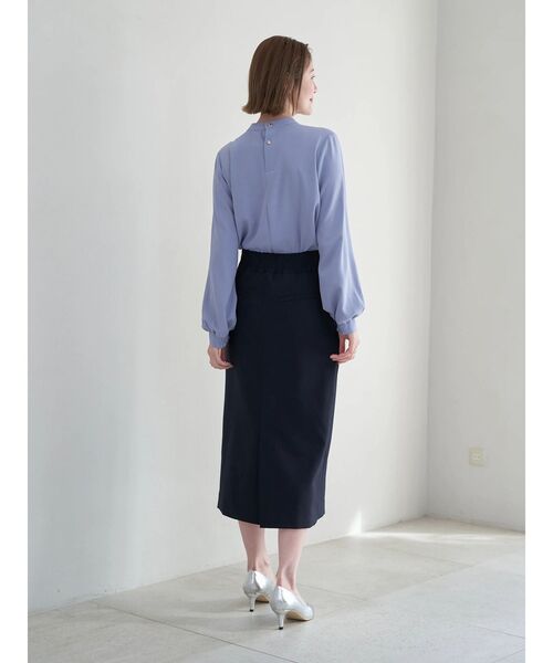 YECCA VECCA(イェッカヴェッカ)の「ストレッチナロースカート(スカート・レディース・ライトベージュ/ネイビー・S/M)」の5枚目の写真