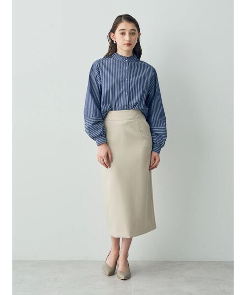 YECCA VECCA(イェッカヴェッカ)の「ストレッチナロースカート(スカート・レディース・ライトベージュ/ネイビー・S/M)」の6枚目の写真