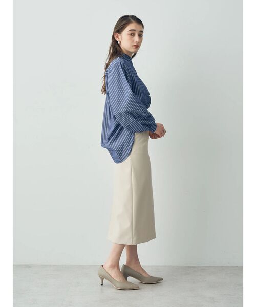 YECCA VECCA(イェッカヴェッカ)の「ストレッチナロースカート(スカート・レディース・ライトベージュ/ネイビー・S/M)」の7枚目の写真