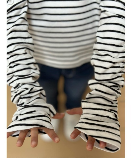 VIVIAN BLUE（ビビアンブルー）の「【VIVIAN BLUE】２Ｗａｙ袖シャーリング長袖Ｔシャツ（Tシャツ/カットソー・キッズ・サックスブルー/ブラック・120/130/140/150）」の14枚目の写真