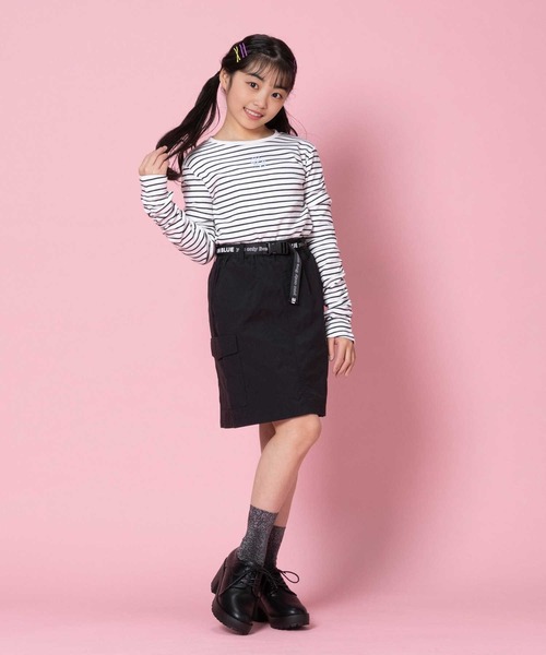 VIVIAN BLUE（ビビアンブルー）の「【VIVIAN BLUE】２Ｗａｙ袖シャーリング長袖Ｔシャツ（Tシャツ/カットソー・キッズ・サックスブルー/ブラック・120/130/140/150）」の20枚目の写真