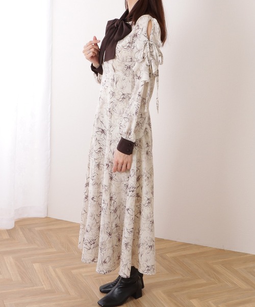 Lace Ladies(レースレディース)の「ボウタイ付き 配色 カットアウト ロング ワンピース(ワンピース・レディース・ブラック/ブラウン・S/FREE)」の14枚目の写真