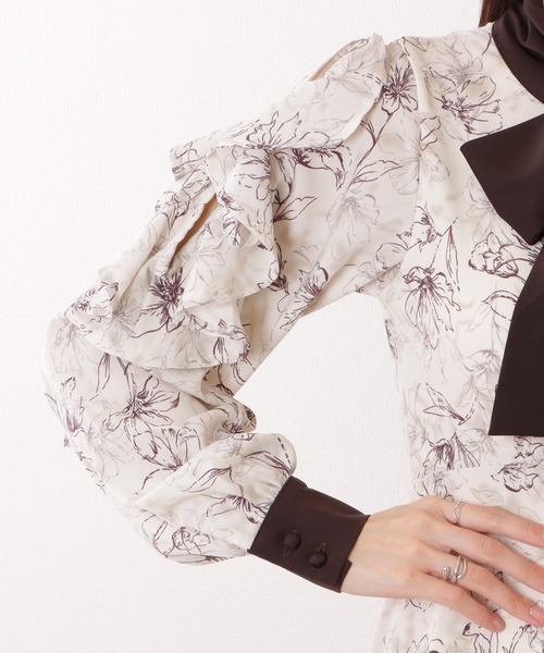 Lace Ladies(レースレディース)の「ボウタイ付き 配色 カットアウト ロング ワンピース(ワンピース・レディース・ブラック/ブラウン・S/FREE)」の17枚目の写真