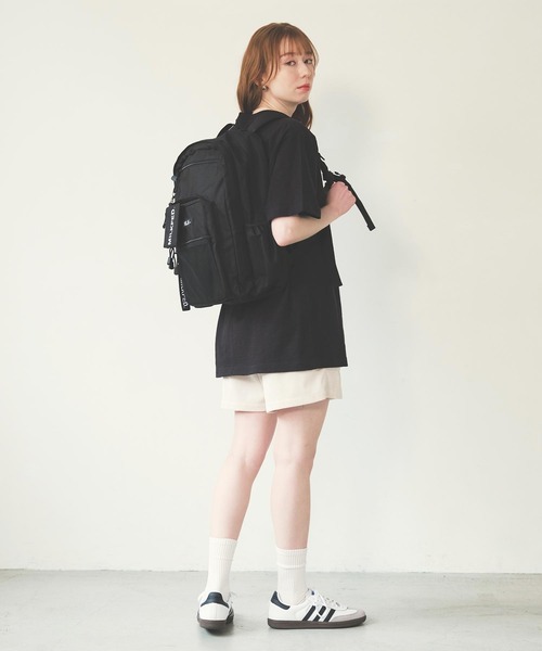 MILKFED.（ミルクフェド）の「《復刻デザイン》過去人気のグラフィック使用。MANY LOGO SLAB S/S TEE（Tシャツ/カットソー・レディース・ブラック/ホワイト/レッド・L/M）」の21枚目の写真