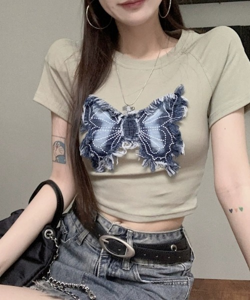 tシャツ クロップドバタフライトップス レディース メンズ shopnikoniko tシャツ Tシャツ レディース バタフライ刺繍