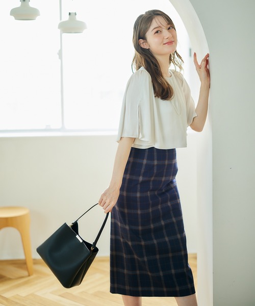 12Twelve Agenda（トゥエルブ　アジェンダ）の「チェック柄タイトスカート（スカート・レディース・ベージュ/ネイビー・M/S）」の18枚目の写真