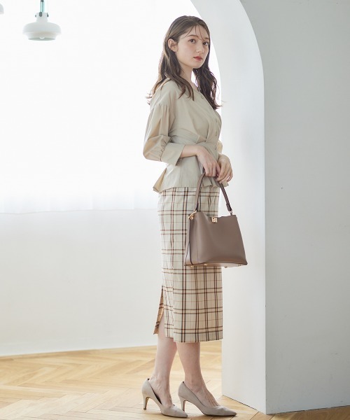 12Twelve Agenda（トゥエルブ　アジェンダ）の「チェック柄タイトスカート（スカート・レディース・ベージュ/ネイビー・M/S）」の13枚目の写真
