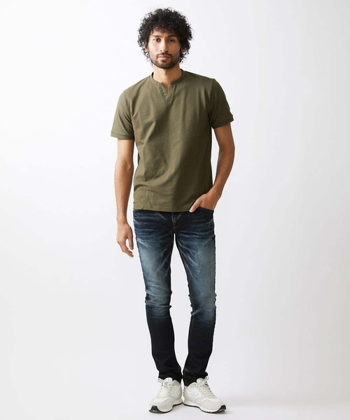 MICHEL KLEIN HOMME (ミッシェルクランオム)の「《日本製》チェック柄クルーネック半袖カットソー 24SS(Tシャツ/カットソー・メンズ・ホワイト/ネイビー/カーキ・MEDIUM/LARGE/X-LARGE)」の8枚目の写真