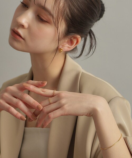 COCOSHNIK（ココシュニック）の「シルバー チェーンリング ベネチアン GP（リング・レディース・ゴールド・10/13/16）」の8枚目の写真