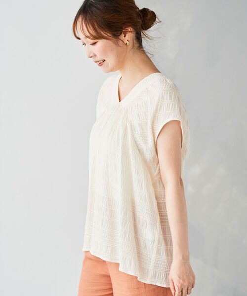 le.coeur blanc（ルクールブラン）の「シャーリングボーダーリボンブラウス（シャツ/ブラウス・レディース・オフホワイト/ブラック・38）」の18枚目の写真