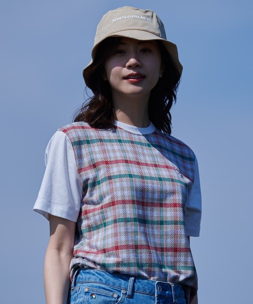 Arnold Palmer(アーノルドパーマー)の「撥水 ナイロンタスラン シェア ハット(ハット・レディース・ベージュ/ブラック・F)」の1枚目の写真