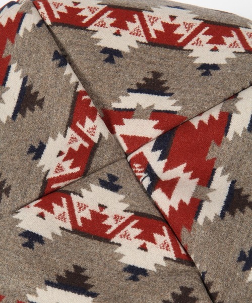 PENDLETON(ペンドルトン)の「【PENDLETON(ペンドルトン)】ビーズクッション(クッション/クッションカバー・レディース・レッド/ベージュ・0)」の8枚目の写真