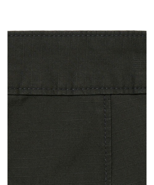 Levi's(リーバイス)の「Levi's/リーバイス CARRIER CARGO SHORTS GRAPHI(カーゴパンツ・メンズ・ブラック・28inch/30inch/32inch/34inch/36inch)」の9枚目の写真