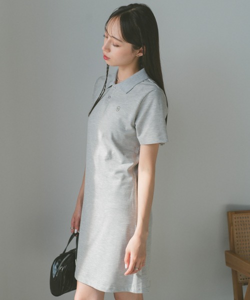 VANNIE U（ヴァニーユー）の「オーバルロゴポロシャツミニワンピース（ワンピース・レディース・グレー/ネイビー・FREE）」の5枚目の写真