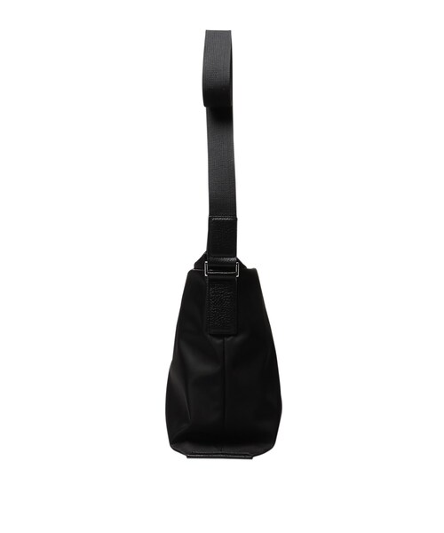 HIROFU(ヒロフ)の「【リカリカ】ナイロン ショルダーバッグ M 2WAY(商品番号:P25-39410)(ショルダーバッグ・レディース・ブラック・02)」の7枚目の写真