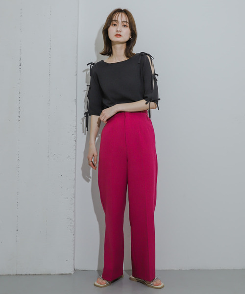 HEYUMM（ヘユム）の「リボンスリットスリーブセーター(5分袖)（ニット/セーター・レディース・ブラック/オフホワイト/チャコールグレー/イエロー・ONE）」の5枚目の写真