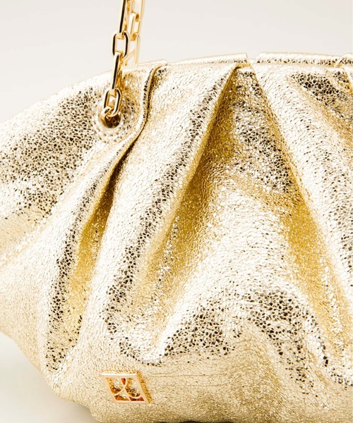 LE VERNIS(ル・ベルニ)の「LE VERNIS(ル・ベルニ) Momo mini bag(ショルダーバッグ・レディース・アイボリー/レッド/ブラウン/ブラック/ゴールド/シルバー・FREE)」の19枚目の写真