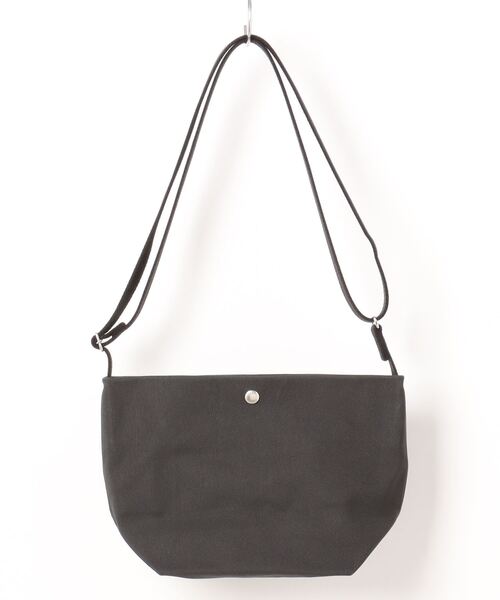 ORCIVAL（オーシバル）の「SHOULDER POUCH MEDIUM ショルダー ポーチ ミディアム（ショルダーバッグ・レディース・ブラウン/キナリ/ライトベージュ/チャコールグレー/ホワイト系・ONE SIZE）」の6枚目の写真
