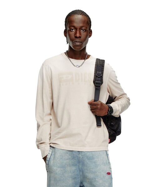 DIESEL（ディーゼル）の「メンズ Tシャツ 長袖 プリント（T
