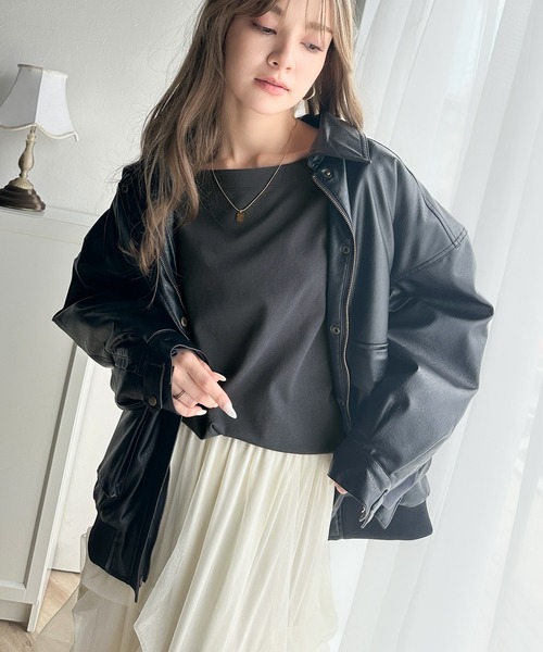 classicalelf(クラシカルエルフ)の「女性らしさ漂う、大人シンプル。シルケット風ボートネックロンTee(Tシャツ/カットソー・レディース・ブラック/チャコール/グレイッシュベージュ/オフホワイト・X-LARGE/SMALL/MEDIUM/LARGE)」の7枚目の写真