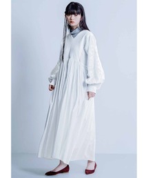 MEDE19F 〈MADE IN INDIA COLLECTION〉 シフリー刺しゅう