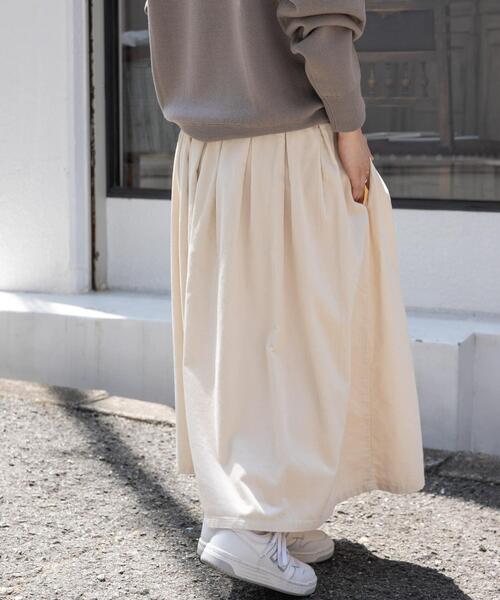 FORK&SPOON（フォークアンドスプーン）の「FORK&SPOON　コーデュロイスカート（スカート・レディース・アイボリー/チャコールグレー/モカ・1/2）」の6枚目の写真