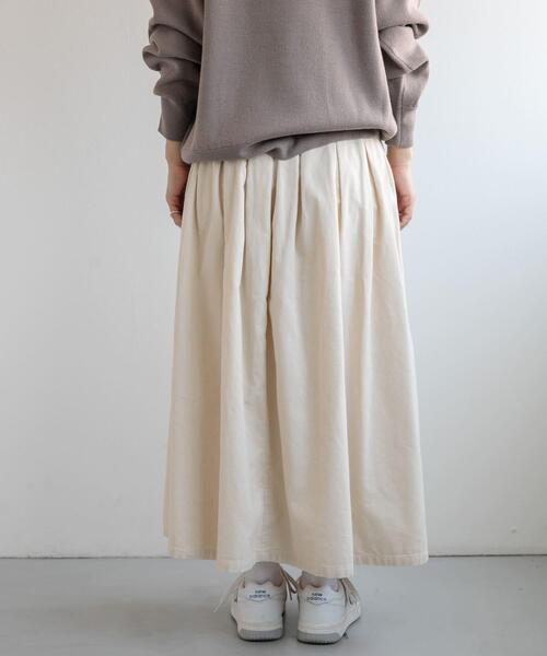 FORK&SPOON（フォークアンドスプーン）の「FORK&SPOON　コーデュロイスカート（スカート・レディース・アイボリー/チャコールグレー/モカ・1/2）」の12枚目の写真