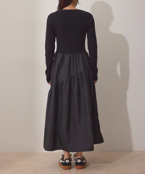 NERGY(ナージー)の「【UV&保温&ウォッシャブル】ニットドッキングバルーンワンピース(ワンピース・レディース・ブラック/オフホワイト・FREE)」の15枚目の写真