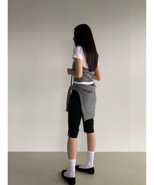 Didot.showroom（ディドット ショールーム）の「カシミヤブレンドホルターニットビスチェ（ベスト・レディース・レッド/グレー/ブラック・FREE）」の13枚目の写真