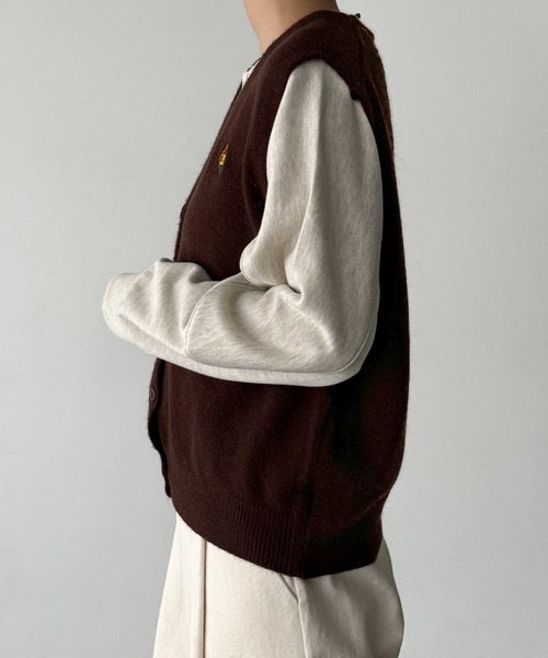 CANAL JEAN（キャナルジーン）の「El mar　ワンポイント刺繍ニットベスト（ベスト・レディース・ブラウン/アイボリー/グレー・ONE SIZE）」の16枚目の写真