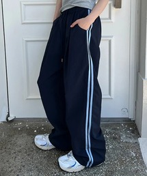 MEMECLE（メメクル）の「【 MEMECLE / メメクル 】サイドライン トラック　ナイロンパンツ（その他パンツ）」