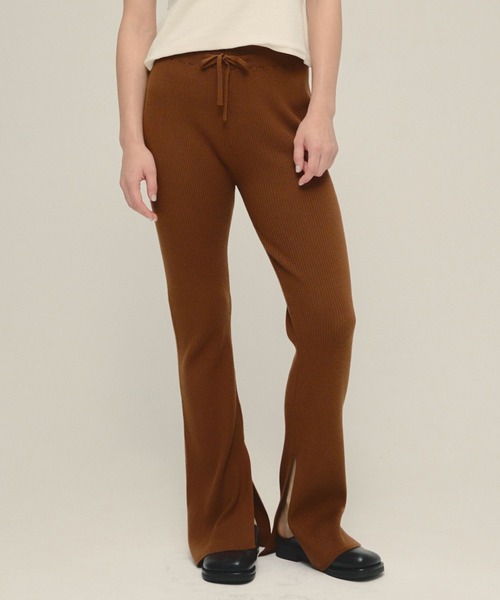 eL（エル）の「【eL】12G Slit Pants/234189（その他パンツ・レディース・ブラック/グレー/ネイビー/ブラウン・FREE）」の3枚目の写真