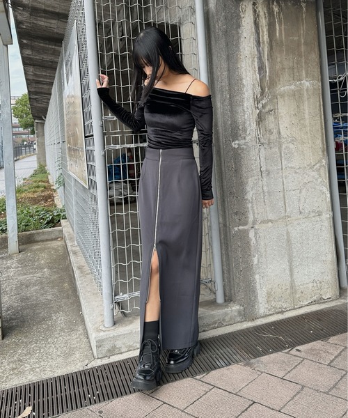 フェイクレザータイトロングスカート[品番：MKSW0054277]｜GYDA