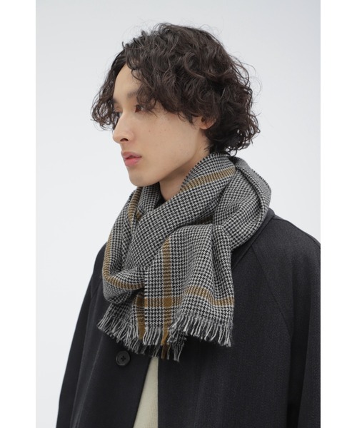 MARGARET HOWELL（マーガレットハウエル）の「DOGTOOTH WOOL SCARF