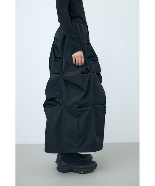 nagonstans(ナゴンスタンス)の「High Density Twill manyタックスカート(スカート・レディース・ダークブラウン/ブラック・SMALL/MEDIUM)」の6枚目の写真