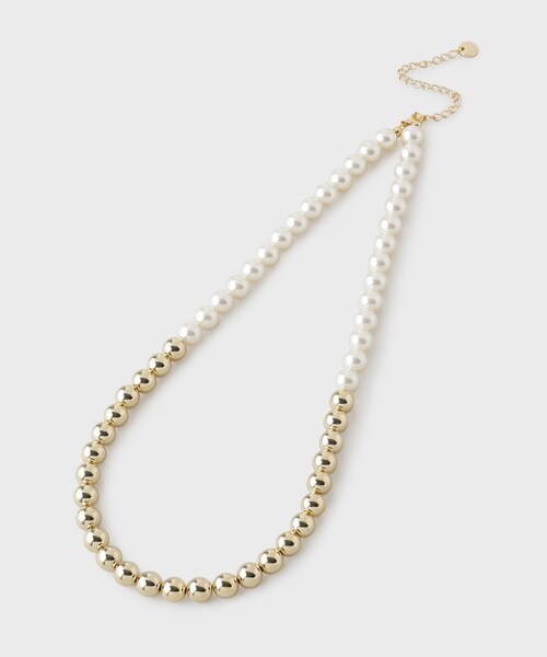 GALLEST（ギャレスト）の「◆ハーフパール調ネックレス（ネックレス・レディース・シルバー/ゴールド・00）」の4枚目の写真