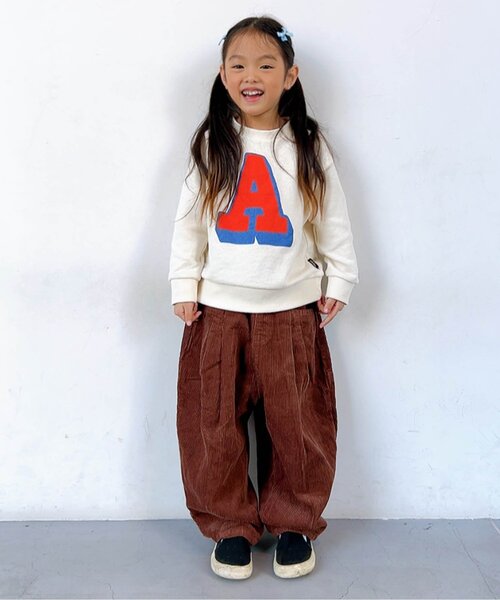 BREEZE（ブリーズ）の「【WEB限定】POPグラフィックトレーナー（スウェット・キッズ・ピンク/ブラウン/ライム/グリーン/キナリ/ベージュ/ミント/オレンジ/チャコール/グレー/ブルー/ブラック/アイボリー/サックスブルー・130/150/80/140/100/90/110/120）」の15枚目の写真