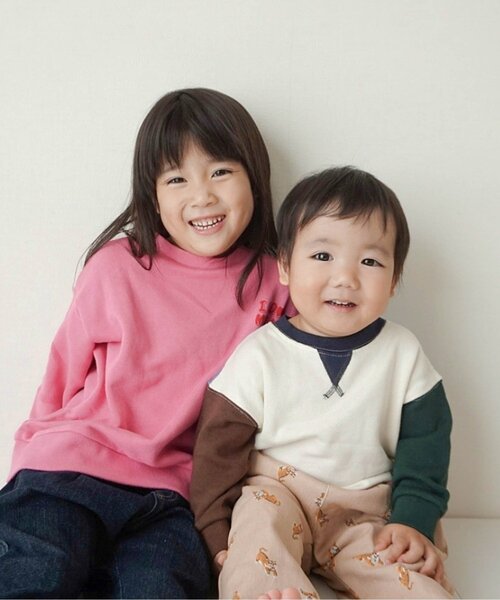 BREEZE（ブリーズ）の「【WEB限定】POPグラフィックトレーナー（スウェット・キッズ・ピンク/ブラウン/ライム/グリーン/キナリ/ベージュ/ミント/オレンジ/チャコール/グレー/ブルー/ブラック/アイボリー/サックスブルー・130/150/80/140/100/90/110/120）」の20枚目の写真