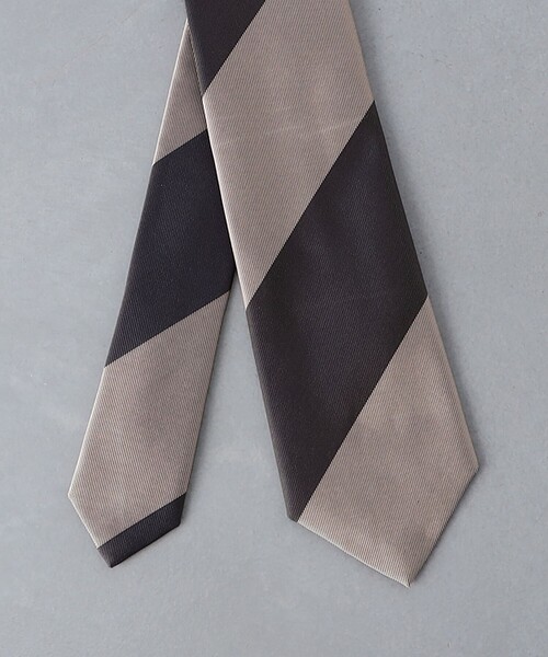 UNITED ARROWS（ユナイテッドアローズ）の「ツイル ２トーン レジメンタルネクタイ（ネクタイ・メンズ・ケリーグリーン/グレー/ベージュ・FREE）」の4枚目の写真