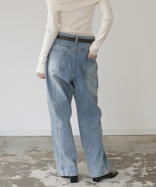 LIAN（リアン）の「サイドシームストレートワイドデニム（デニムパンツ・レディース・ブラック/ブルー・SMALL/MEDIUM）」の14枚目の写真