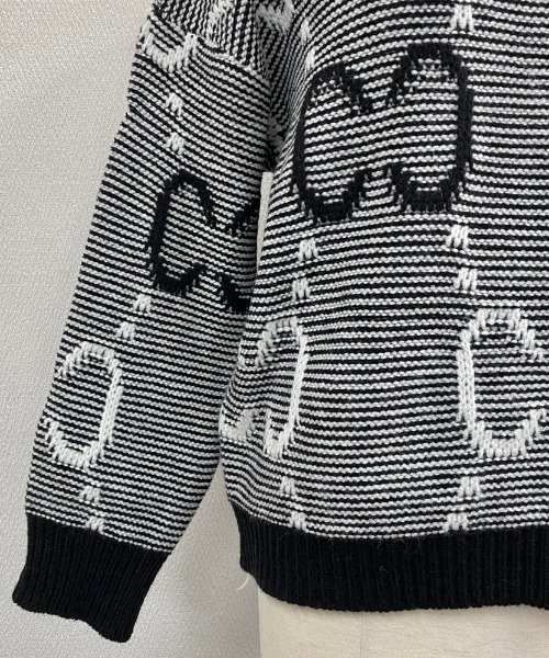 LADY LIKE(レディライク)の「英字モチーフ丸首ニット(ニット/セーター・レディース・グレー/レッド・M)」の11枚目の写真