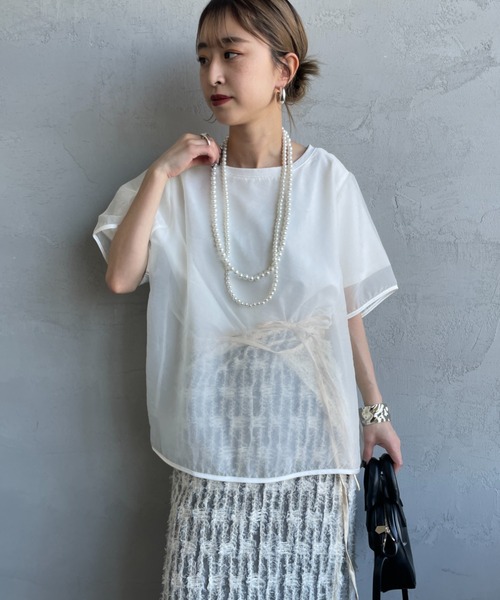 nenom（ネノム）の「[nenom/ネノム] 重ね着風 オーガンジーレイヤードシアーＴシャツ（Tシャツ/カットソー・レディース・グレー/オフホワイト/ブラック・F）」の11枚目の写真