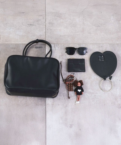 DONOBAN（ドノバン）の「スクエアボストンバッグ（ボストンバッグ・レディース・キャメル/ブラック・ONE）」の20枚目の写真