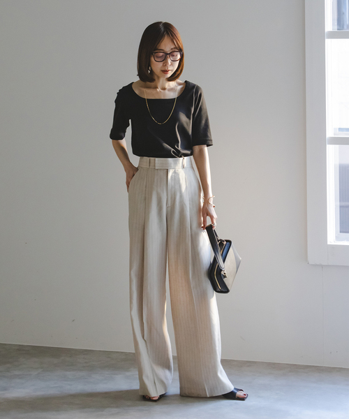 Noble(ノーブル)の「《追加》スビンコットンソフトスクエアーネックTシャツ(Tシャツ/カットソー・レディース・ピンク/ネイビー/ホワイト/ブラック・FREE)」の7枚目の写真